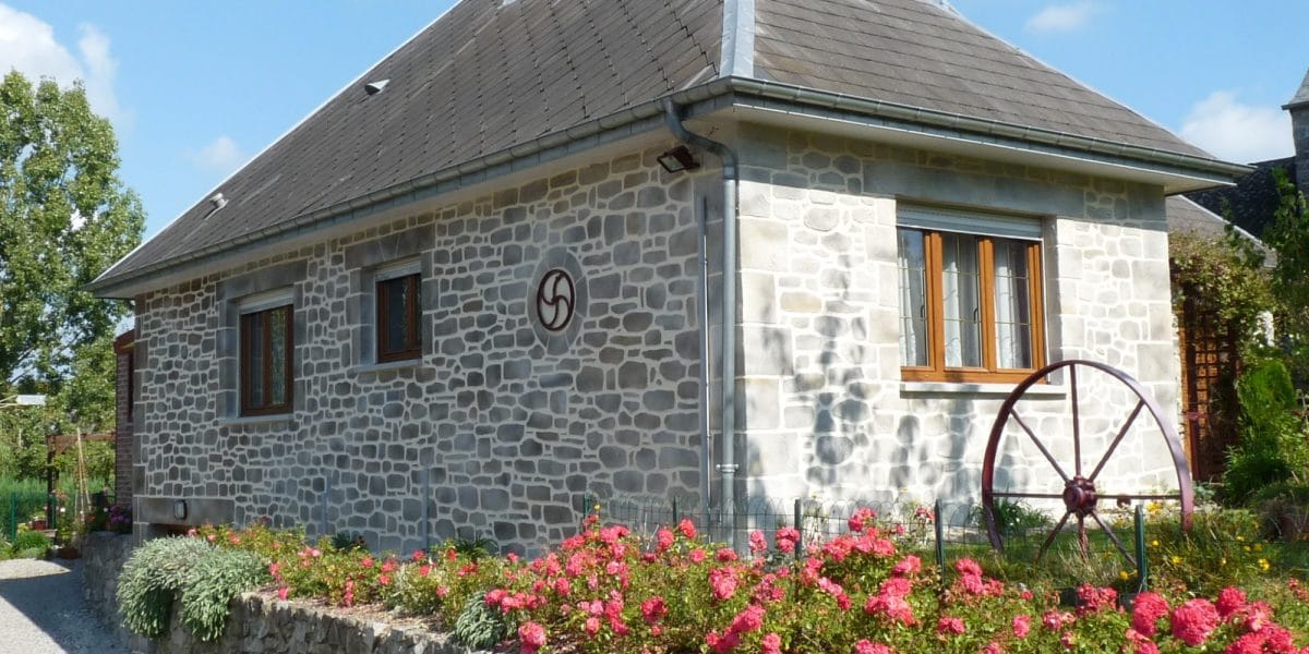 Façade aspect pierre dans l'Aisne - Brouillon auto 8