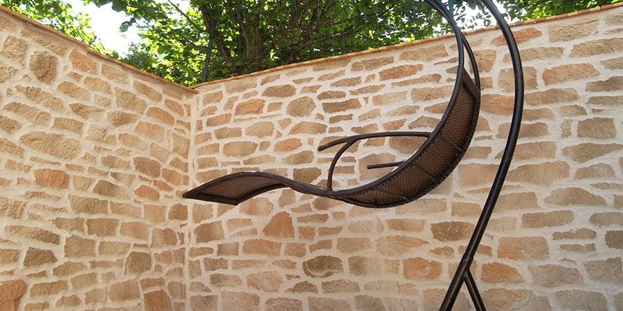 Muret extérieur pour un jardin cosy -