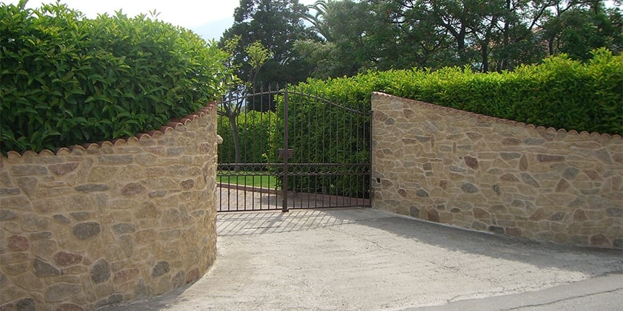 Murs extérieurs pour une allée unique - Murs extérieurs pour une allée unique