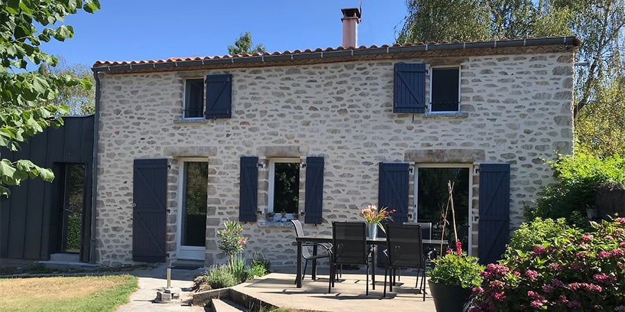 Rénovation alliant modernité et cachet de l'ancien -